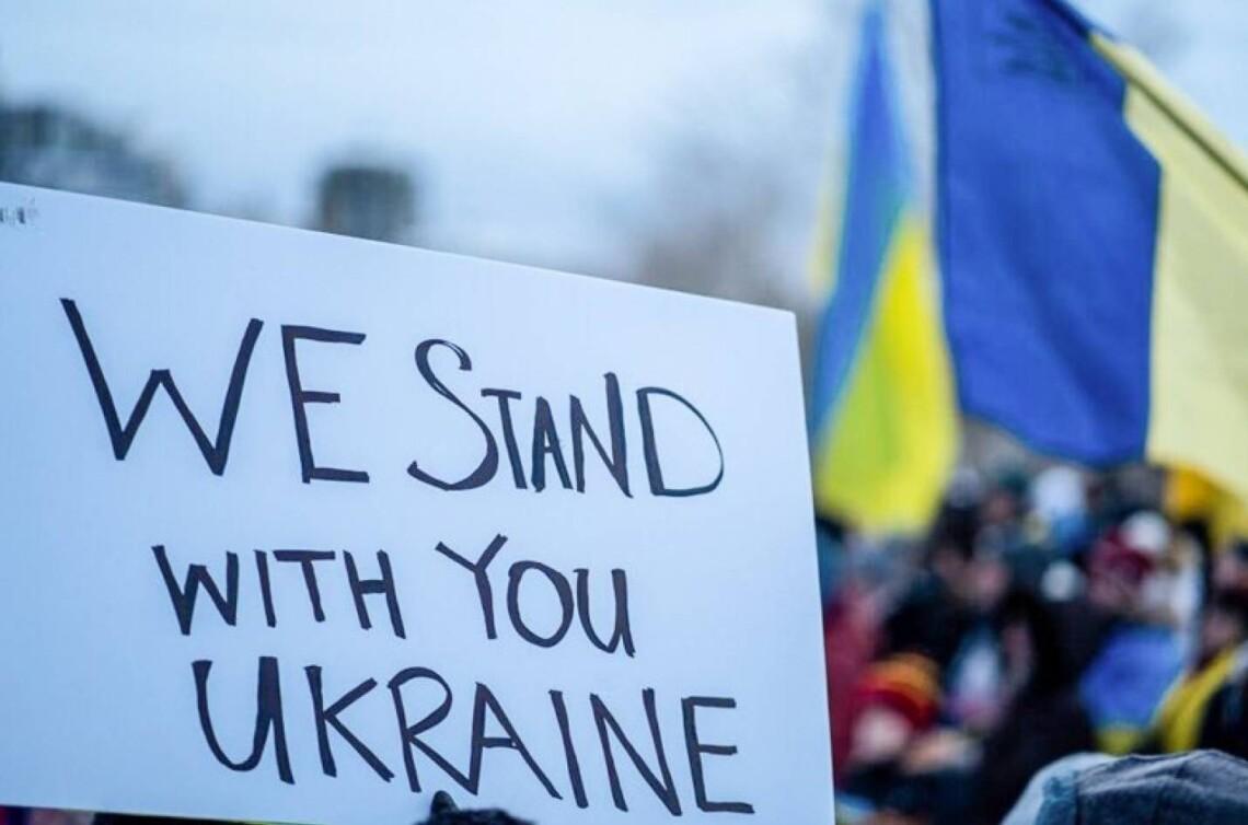 Стало відомо, який відсоток українців вбачає у співпраці зі Заходом ключ до перемоги над російською агресією