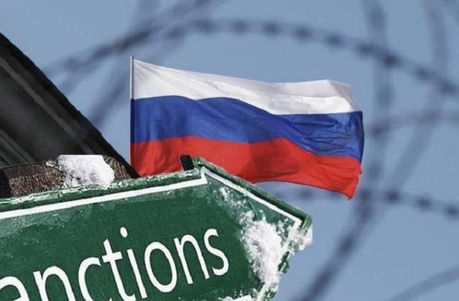 У Польщі розповіли, який час може піти на запровадження чергового пакету санкцій проти росії