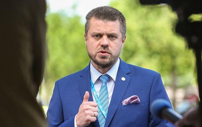 Голова МЗС Естонії пояснив, чому важливо надати Україні винищувачі F-16: деталі