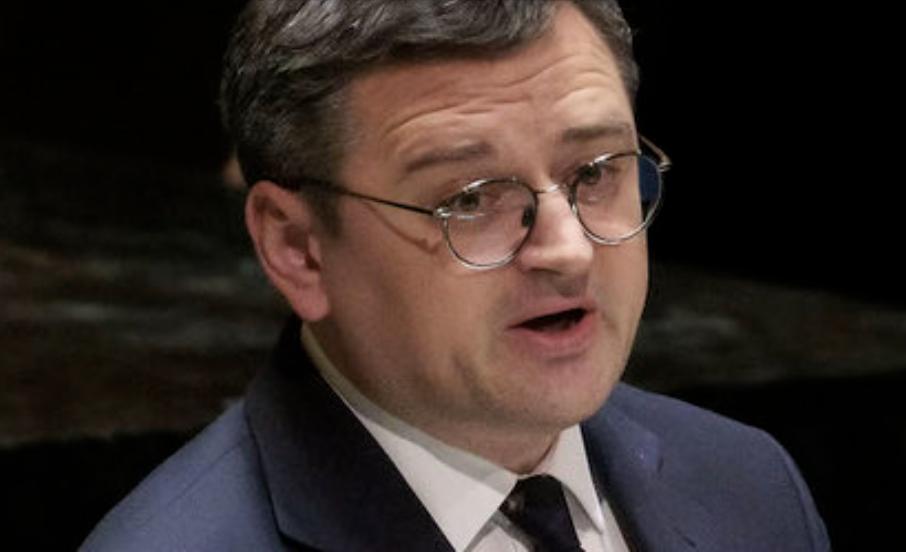 Стало відомо, хто з українських міністрів найбільше заробив минулого року