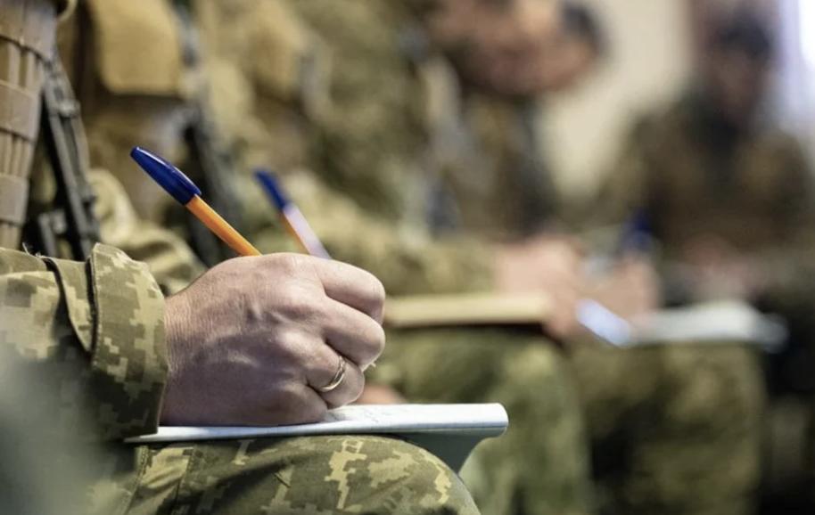 Кращих знавців з української мови визначили у ЗСУ