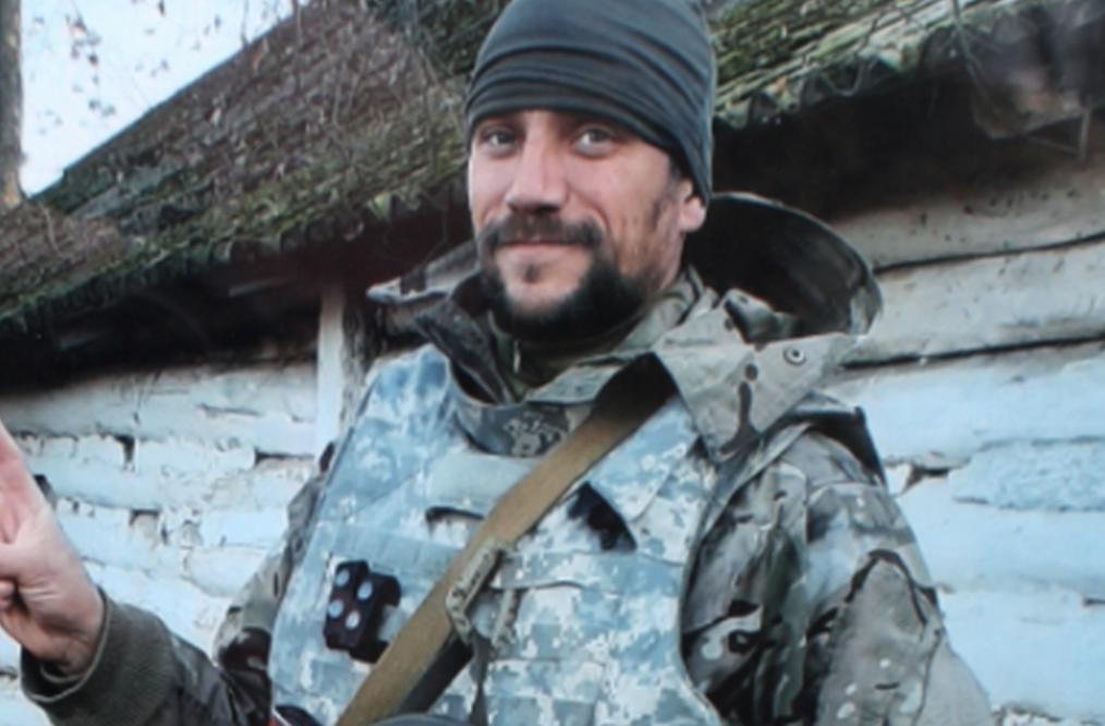 Чернігів провів в останню путь захиника України, який із перших днів вторгнення у теробороні