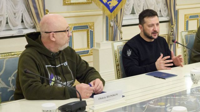 Резніков і Зеленський заявили, що очікування Заходу щодо українського контрнаступу можуть виявитися завищеними — WP