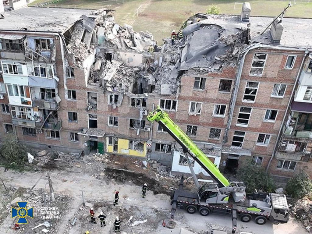 У Миколаєві СБУ затримала таксиста, який коригував ракетні обстріли росіян по місту