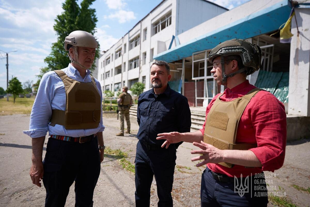 Французький посол відвідав Слов’янськ, Краматорськ та Ізюм: подробиці