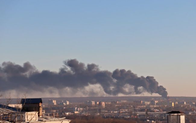У росії продовжують горіти військкомати