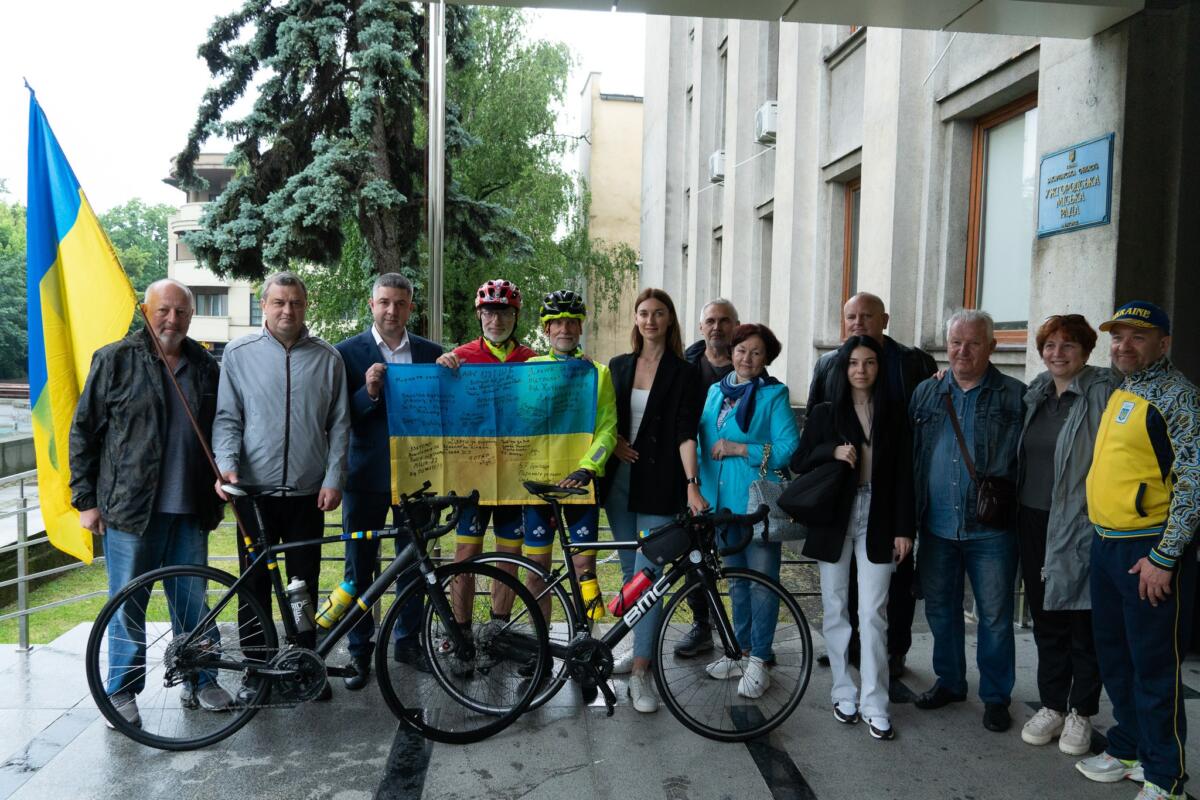 Українські ветерани вирушили у веломарафон з Ужгорода до німецького міста Дармштадт