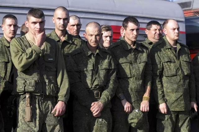 Среди российских военных резко увеличилось количество желающих сдаться в плен – разведка