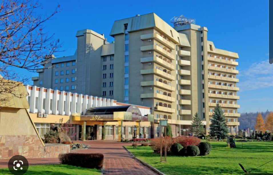 В Украине санатории будут бесплатно принимать внутренних переселенцев