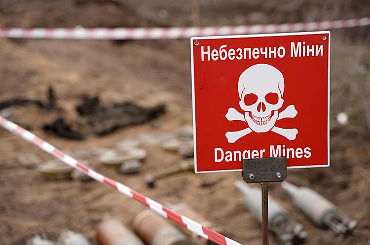 На Харківщині двоє людей підірвалися на вибухівці
