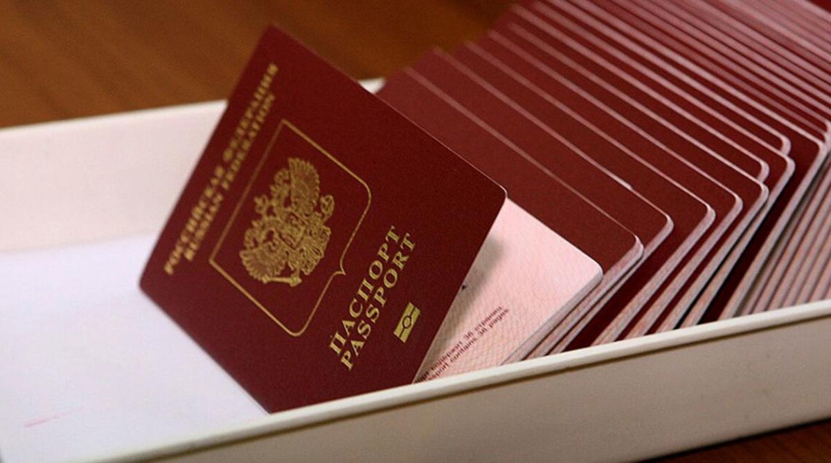 На окупованій Херсонщині росіяни вигадали нову схему для примусової паспортизації українців