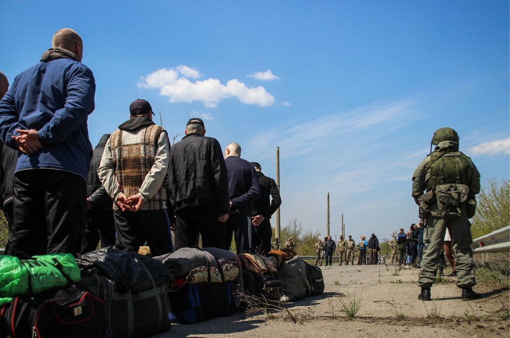 У російському полоні перебуває майже тисяча цивільних українців – правозахисники