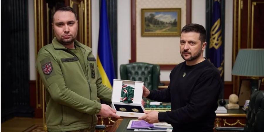 Президент України отримав дві найвищі державні нагороди Республіки Ічкерія
