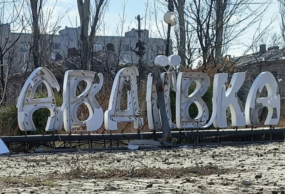Стала відома кількість дітей, які залишаються в Авдіївці