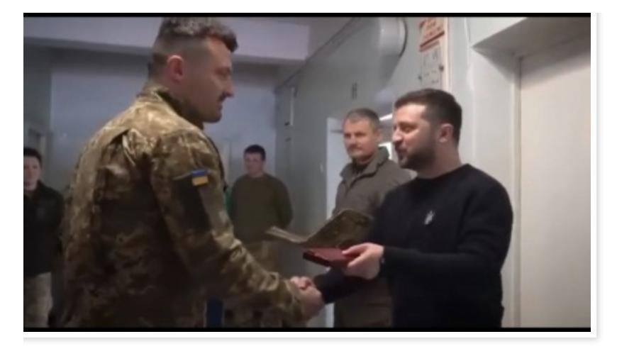 Лікарю з Чернівців вручив державну нагороду президент України