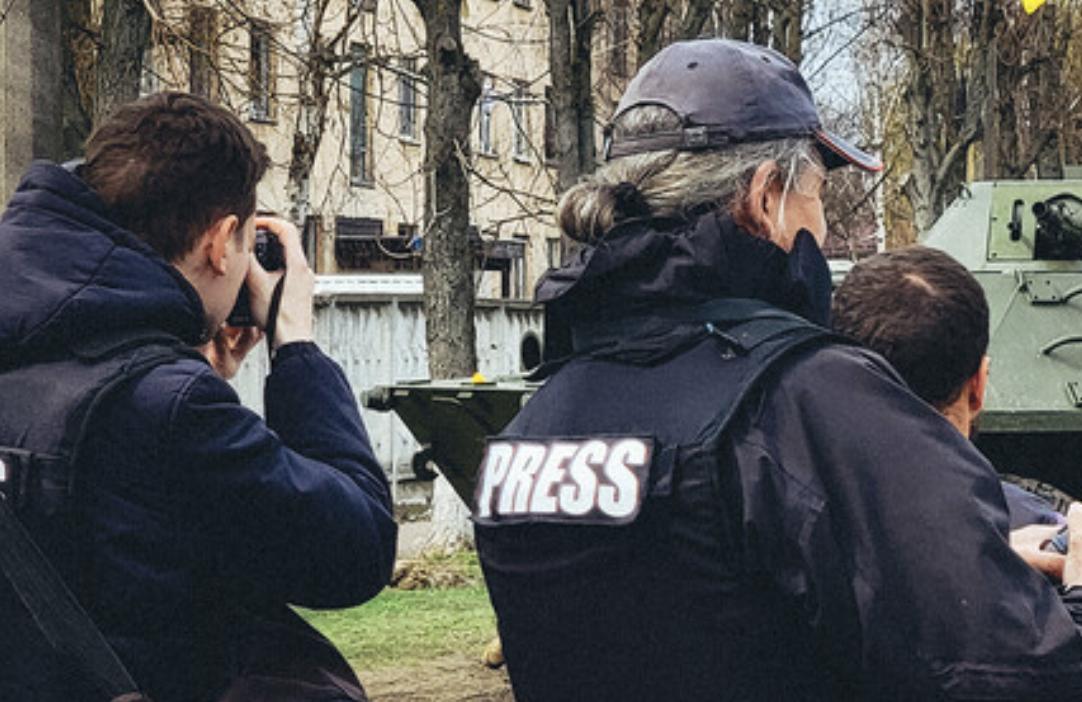 Опитування журналістів показало, чи зберігається в Україні свобода слова під час війни