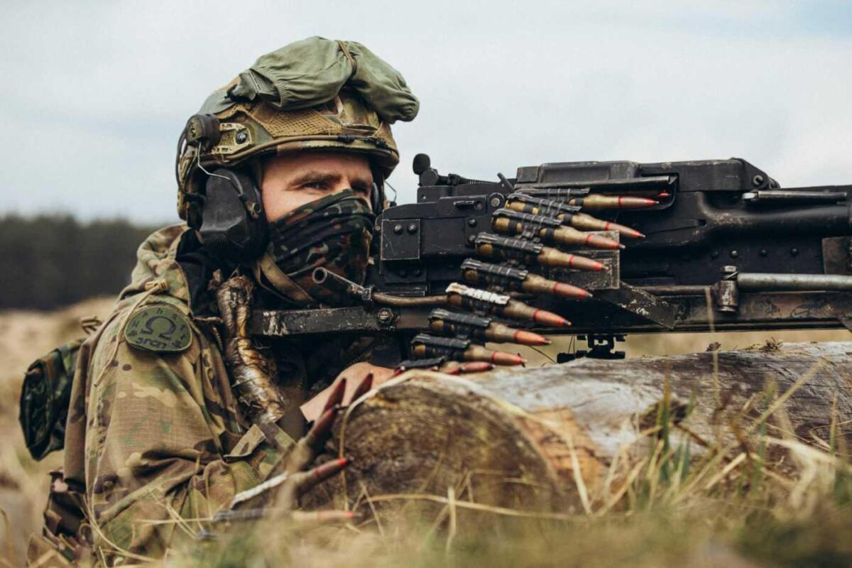 У Сумській області збили саморобний БПЛА-розвідник, запущений з території РФ (ФОТО)