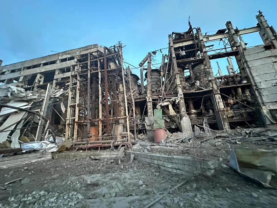 Під ворожі обстріли на Донеччині потрапили Нью-Йорк, Часів Яр, Гірник та інші населені пункти – ОВА