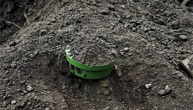 Під час виконання польових робіт на Херсонщині здетонувала російська вибухівка: поранено мирного жителя
