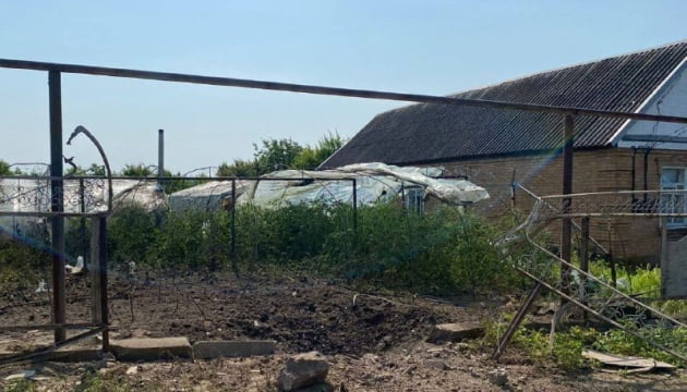 Внаслідок ворожого обстрілу Нікополя з артилерії загинув 70-річний чоловік – ОВА
