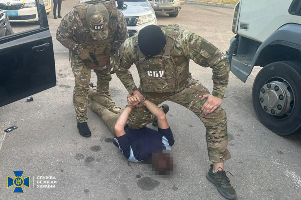 Мешканець Кропивницького збирав для ворога інформацію про військові аеродроми у регіоні – СБУ