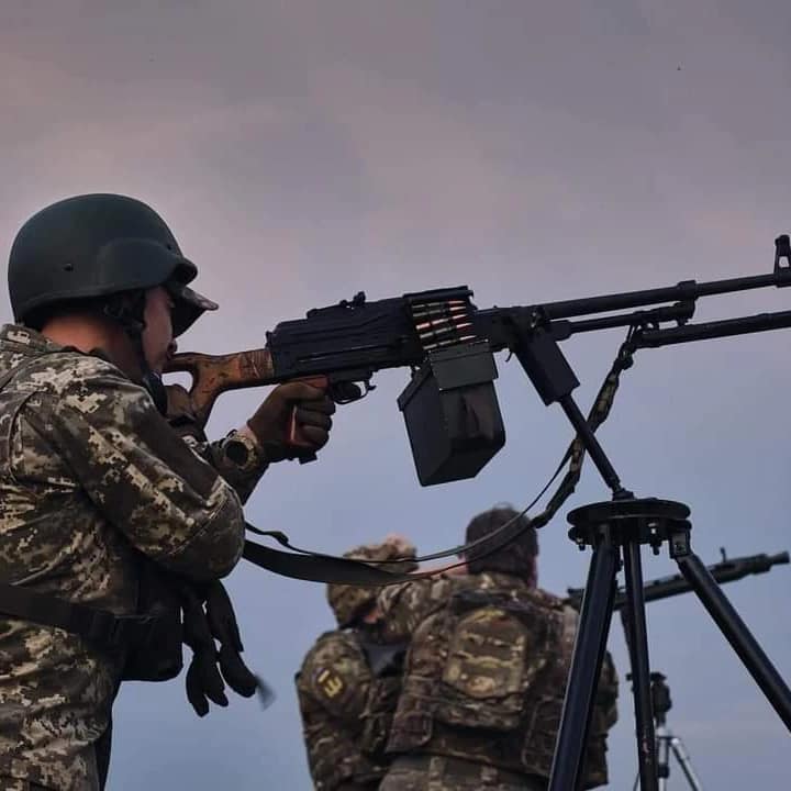 ЗСУ успішно відбивають атаки на Лиманському, Бахмутському, Авдіївському та Мар’їнському напрямках