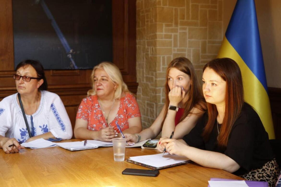 В Офісі Уповноваженого зі зниклих безвісти зустрілися з родинами бійців 56-ої окремої мотопіхотної Маріупольської бригади