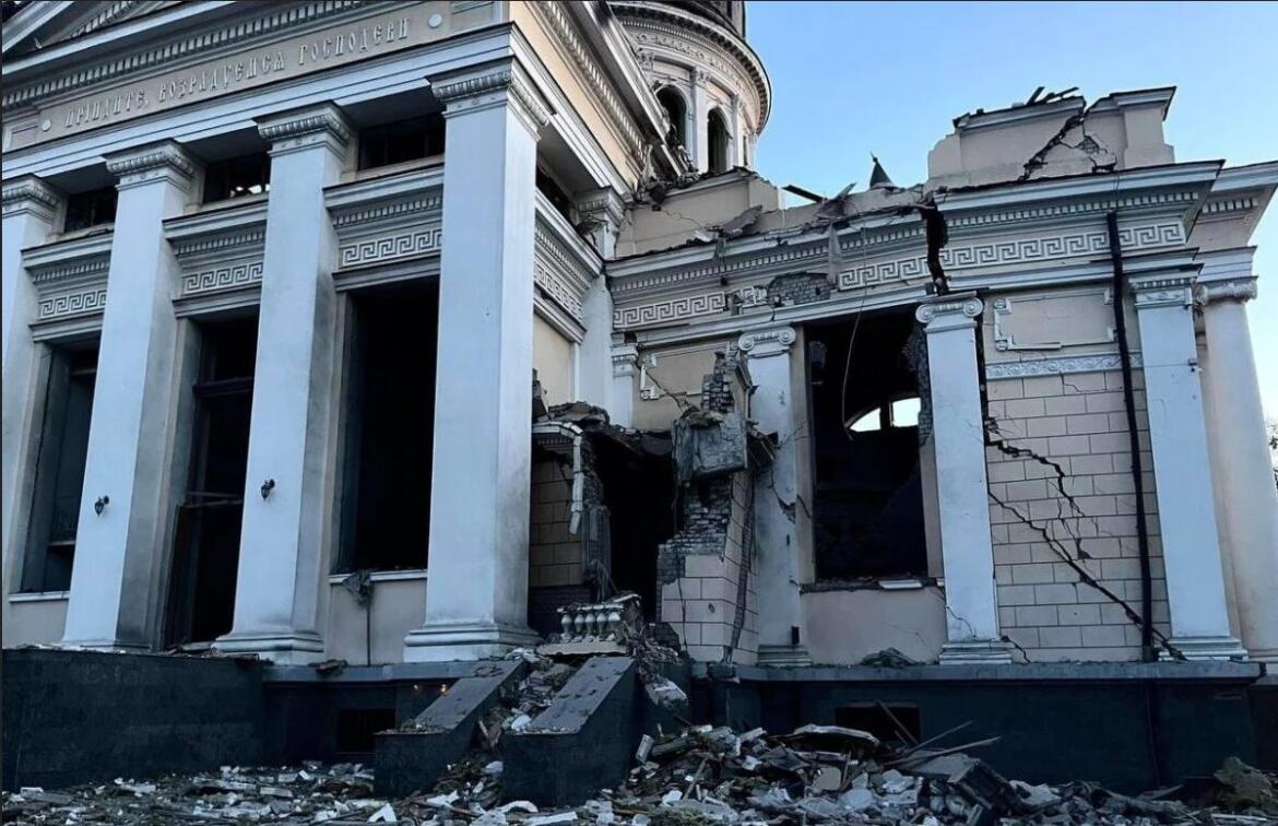 На сайті Донецької єпархії УПЦ оприлюднили інформацію, що ракета, яка влучила у кафедральний собор в Одесі, була російською