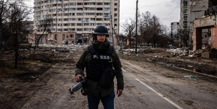 Внаслідок атаки російського безпілотника поблизу Бахмута поранено американського журналіста