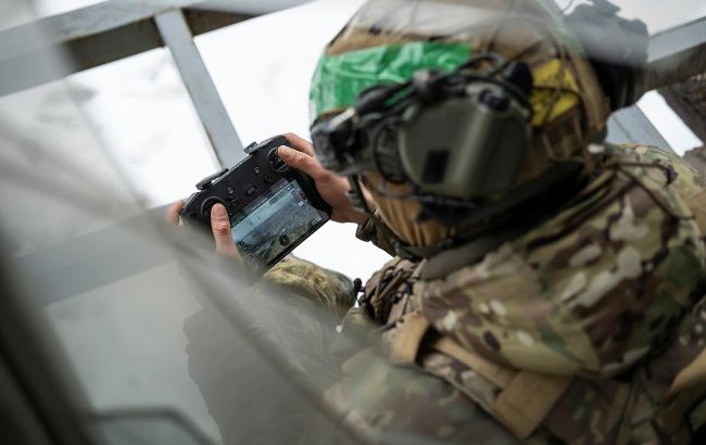 На Херсонщині українські захисники знищили ворожий спостережний комплекс