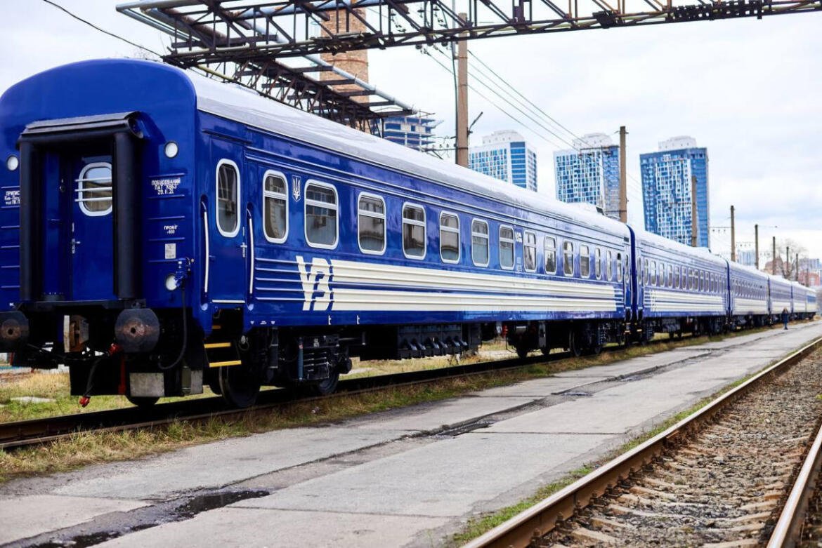 На Донецькій залізниці набирає обертів дерусифікація станцій