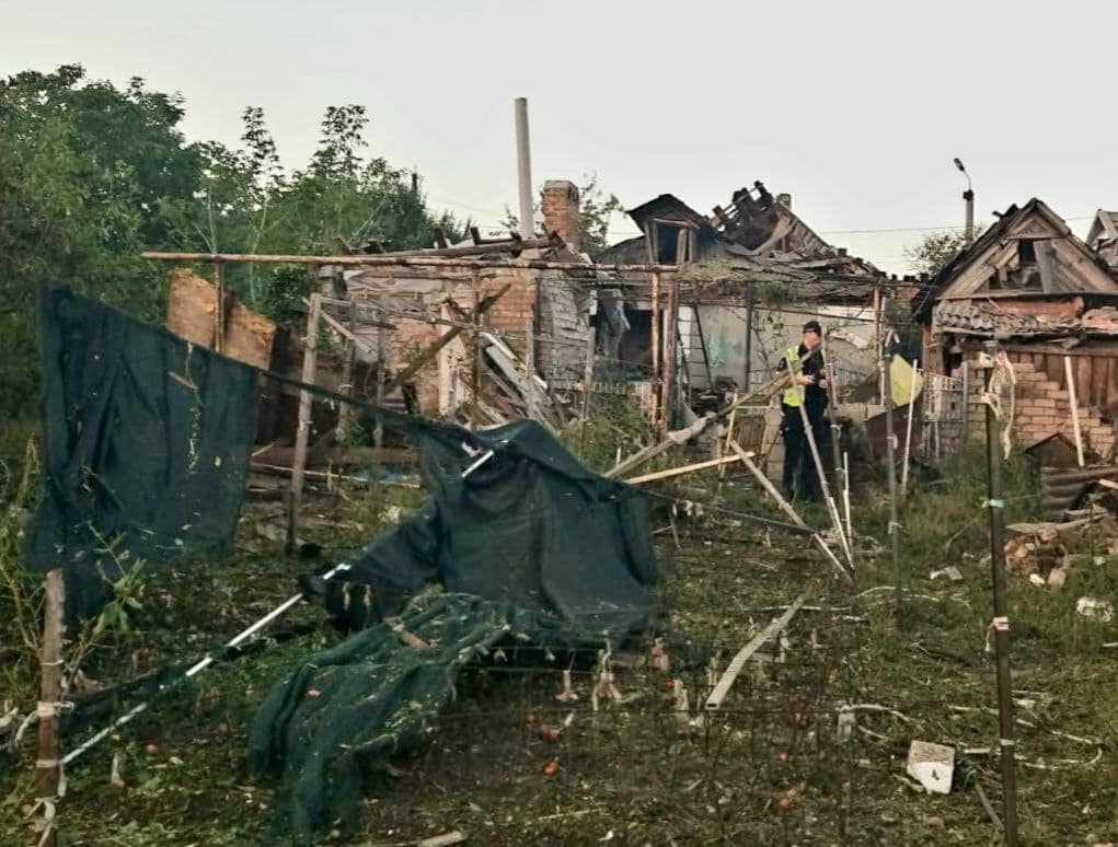 Росіяни атакували Дніпропетровщину БПЛА та ракетами: в ОВА розповіли про наслідки
