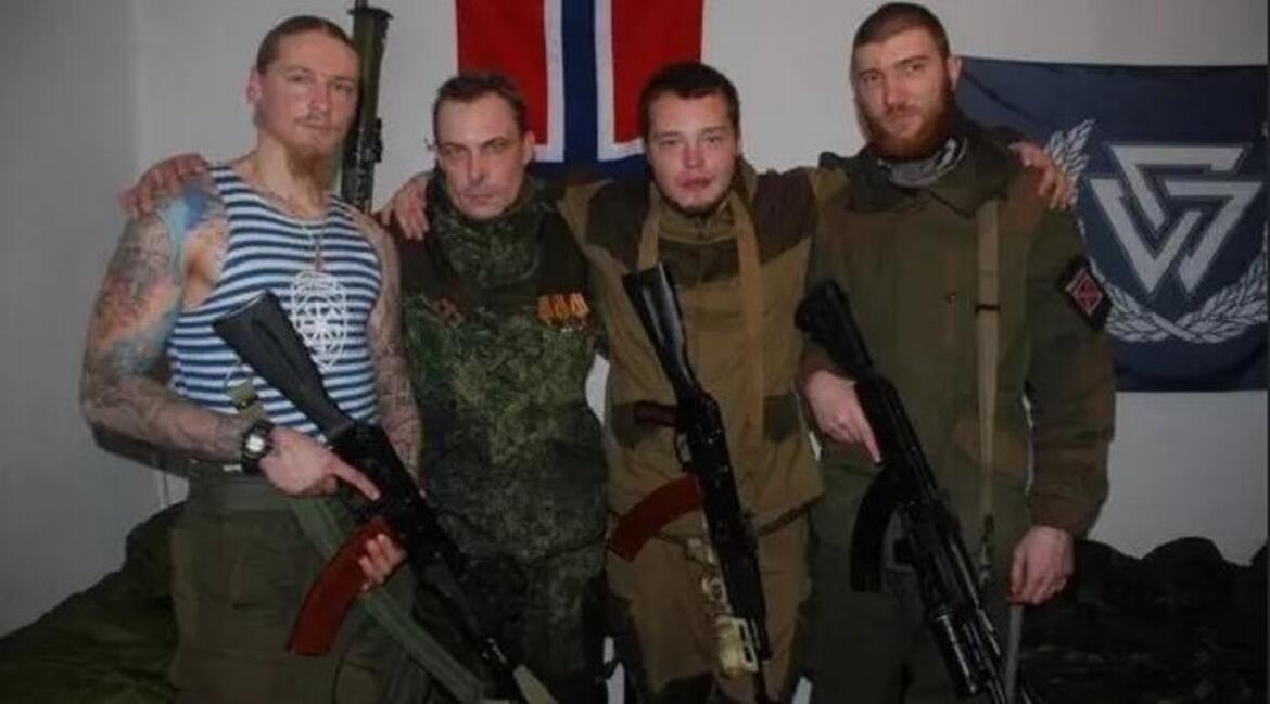 У неонацистів з «ДШРГ Русич», які воюють проти України з 2014 року, вирішили згадати про закони та міжнародне право
