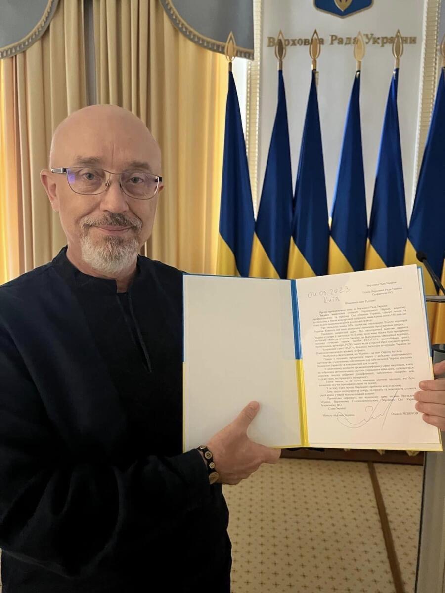 Міністр оборони Резніков подав до Верховної Ради заяву про відставку