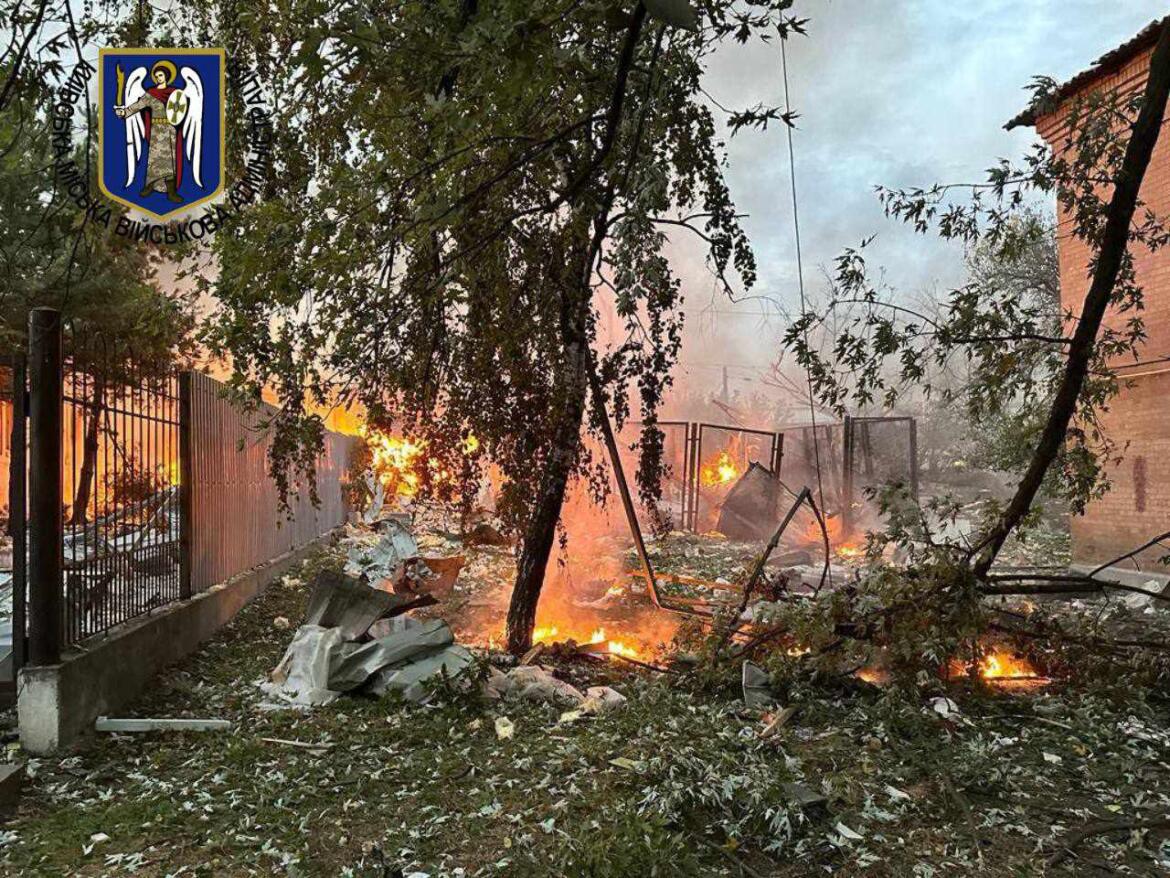Кличко повідомив про наслідки ракетної атаки по Києву: постраждало семеро людей, серед них – дитина