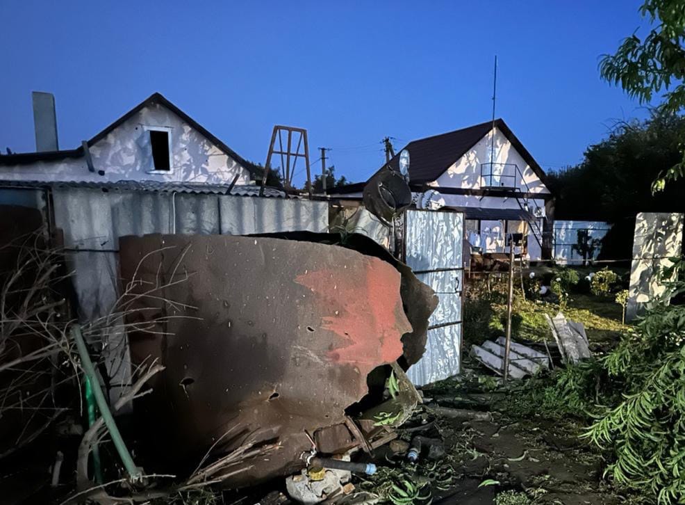 Над Дніпропетровщиною ППО знищила 13 ворожих дронів і ракету: через падіння уламків виникли пожежі