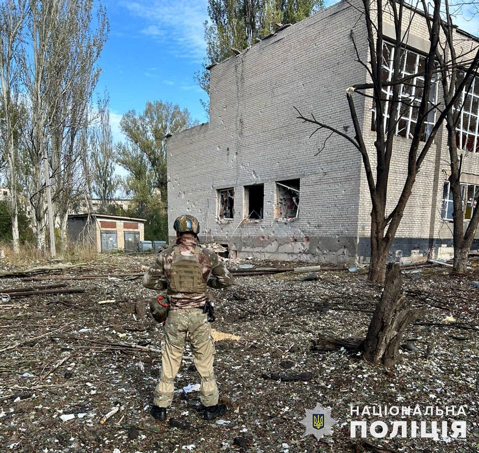 Російські війська 15 разів накрили вогнем міста та села Донеччини: поранено двох людей