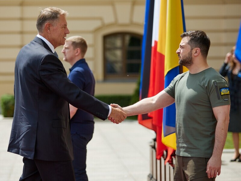Президент України прибув до Румунії, щоб обговорити посилення ППО та ситуацію в Чорному морі