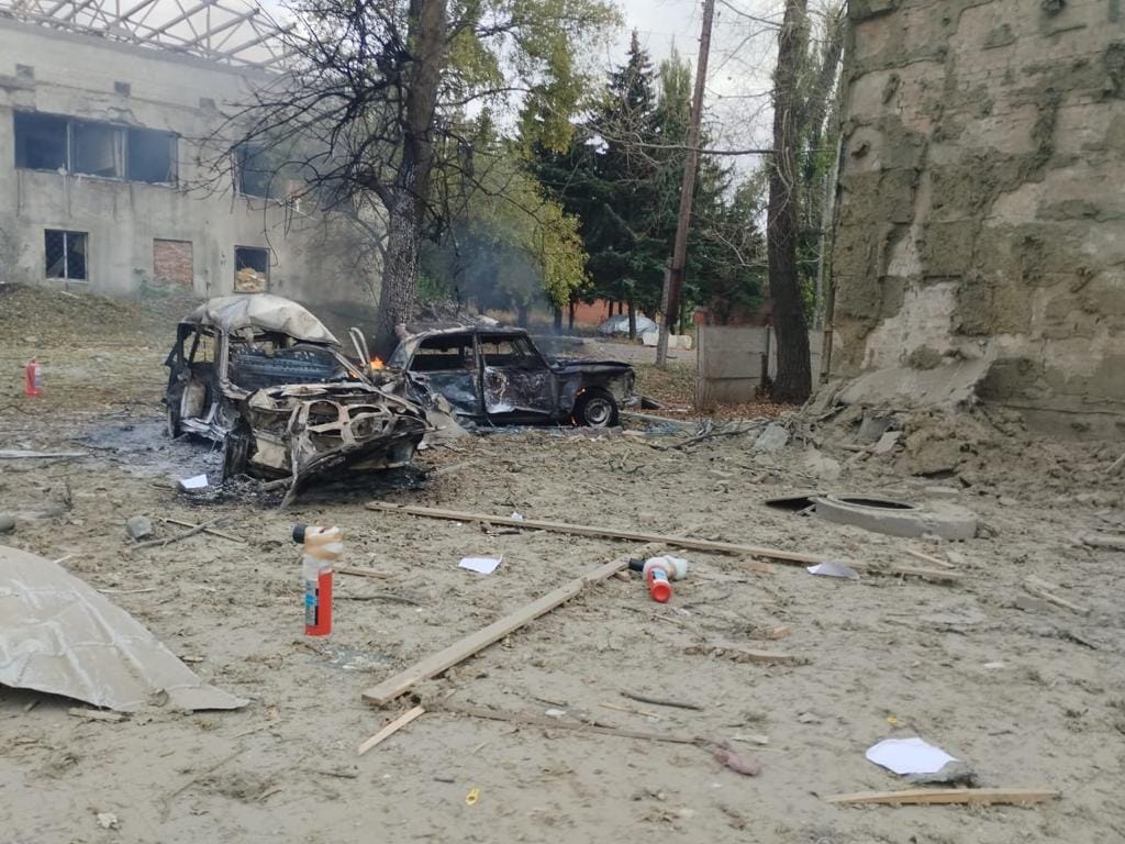 Внаслідок ракетного удару та артобстрілів у Авдіївці загинуло двоє людей – ОВА