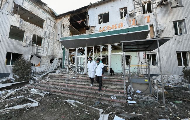 У МОЗ повідомили, скільки медзакладів, постраждалих через війну, вдалося відновити
