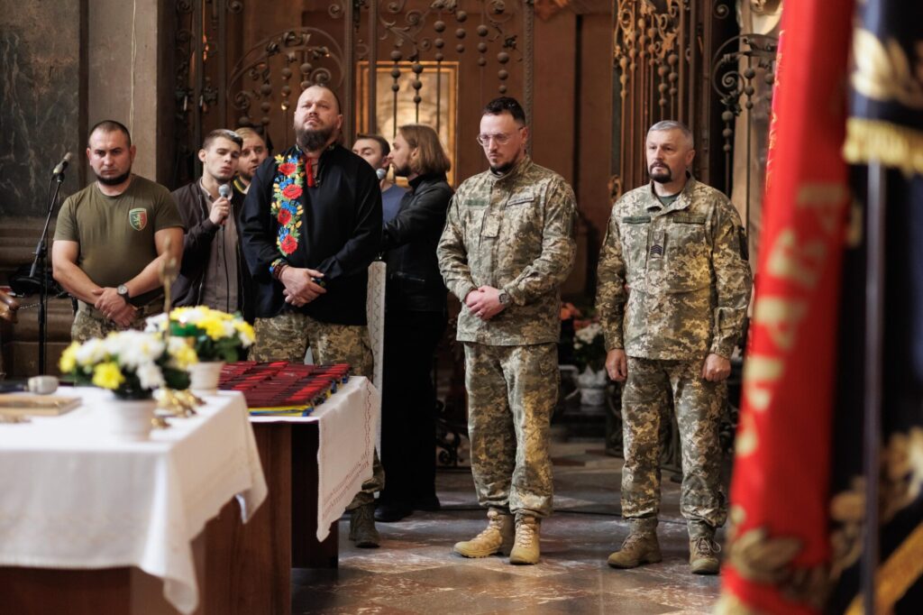 У Гарнізонному храмі Львова вручили ордени «Хрест Героя» родинам загиблих воїнів