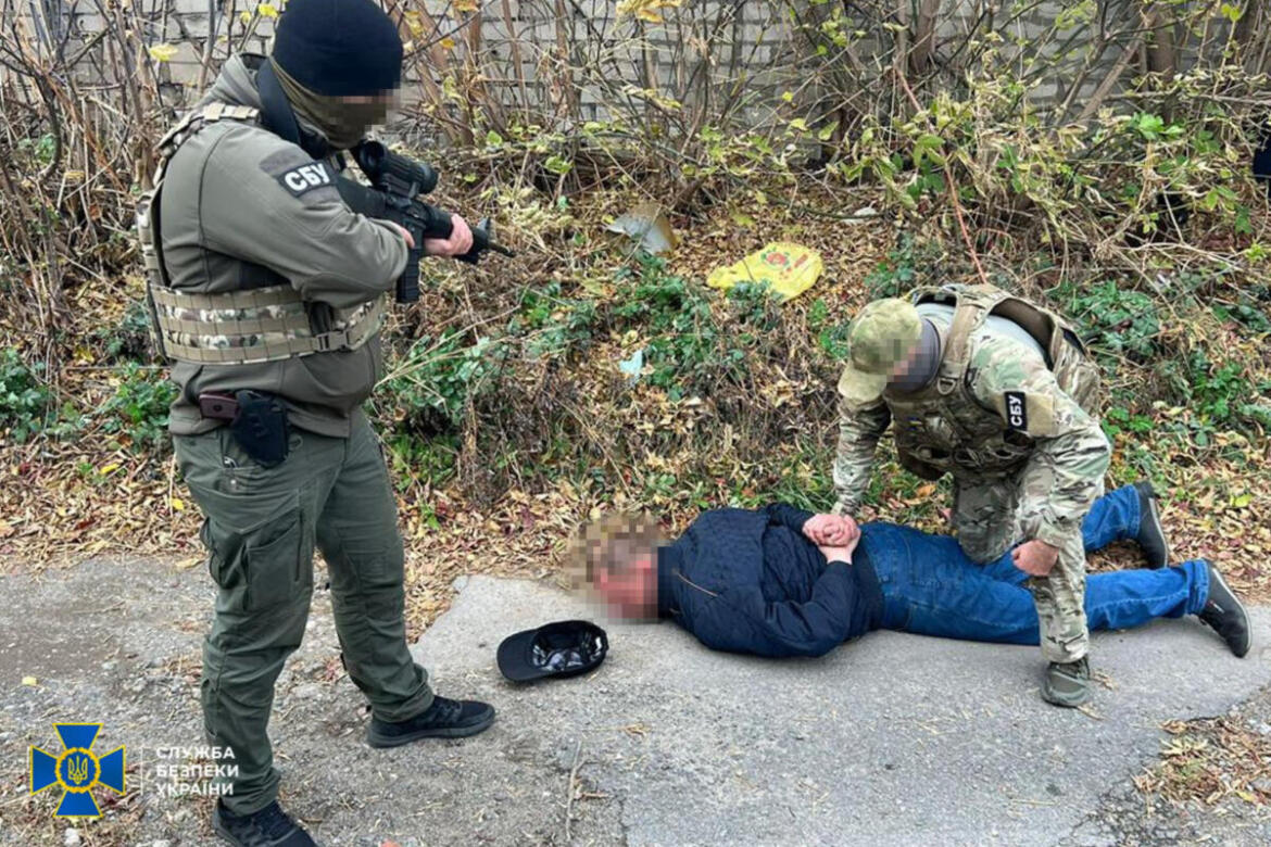 Затримано російського інформатора, який збирав дані про локацію ЗСУ в Лимані та Слов’янську