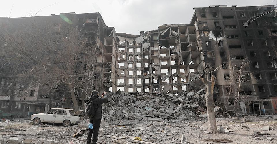 Російські окупанти знищили понад 1100 будинків у Маріуполі, – міськрада