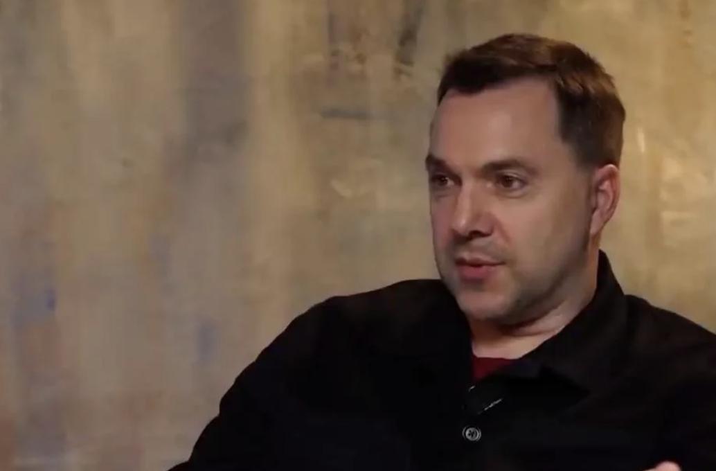 Олексій Арестович оскандалився через заяву про російськомовний Київ