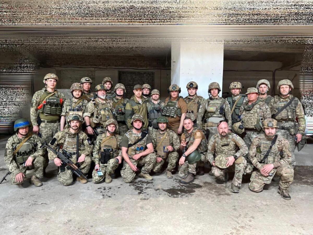 Оборонці Херсонщини отримали відзнаки від Головнокомандувача та командувача Об’єднаних сил ЗСУ (ФОТО)