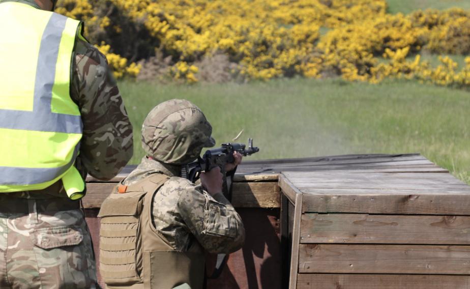 У Генштабі ЗСУ показали, як українські військові проходять навчання у Британії