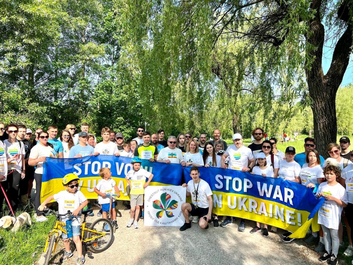 «Пробіг під каштанами»: у кількох європейських столицях пройшов благодійний марафон (ФОТО)