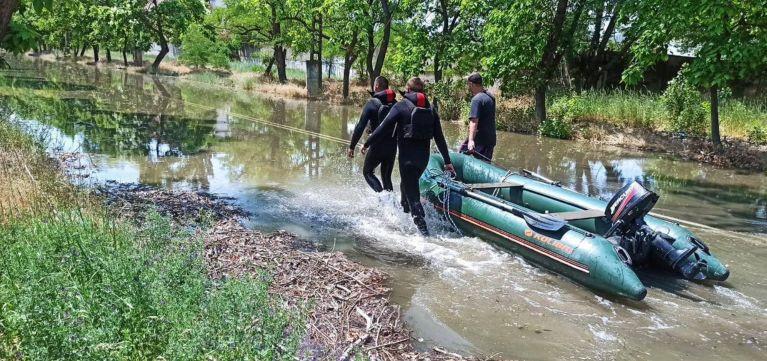 Окупанти під виглядом цивільних намагаються евакуюватися на правий берег Дніпра – спротив