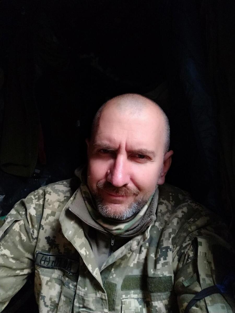 Вчитель з Вінниці між боями на фронті написав шкільний підручник з української мови