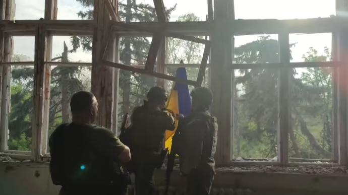 ЗСУ звільнили населений пункт на Донеччині та захопили в полон окупантів (ВІДЕО)